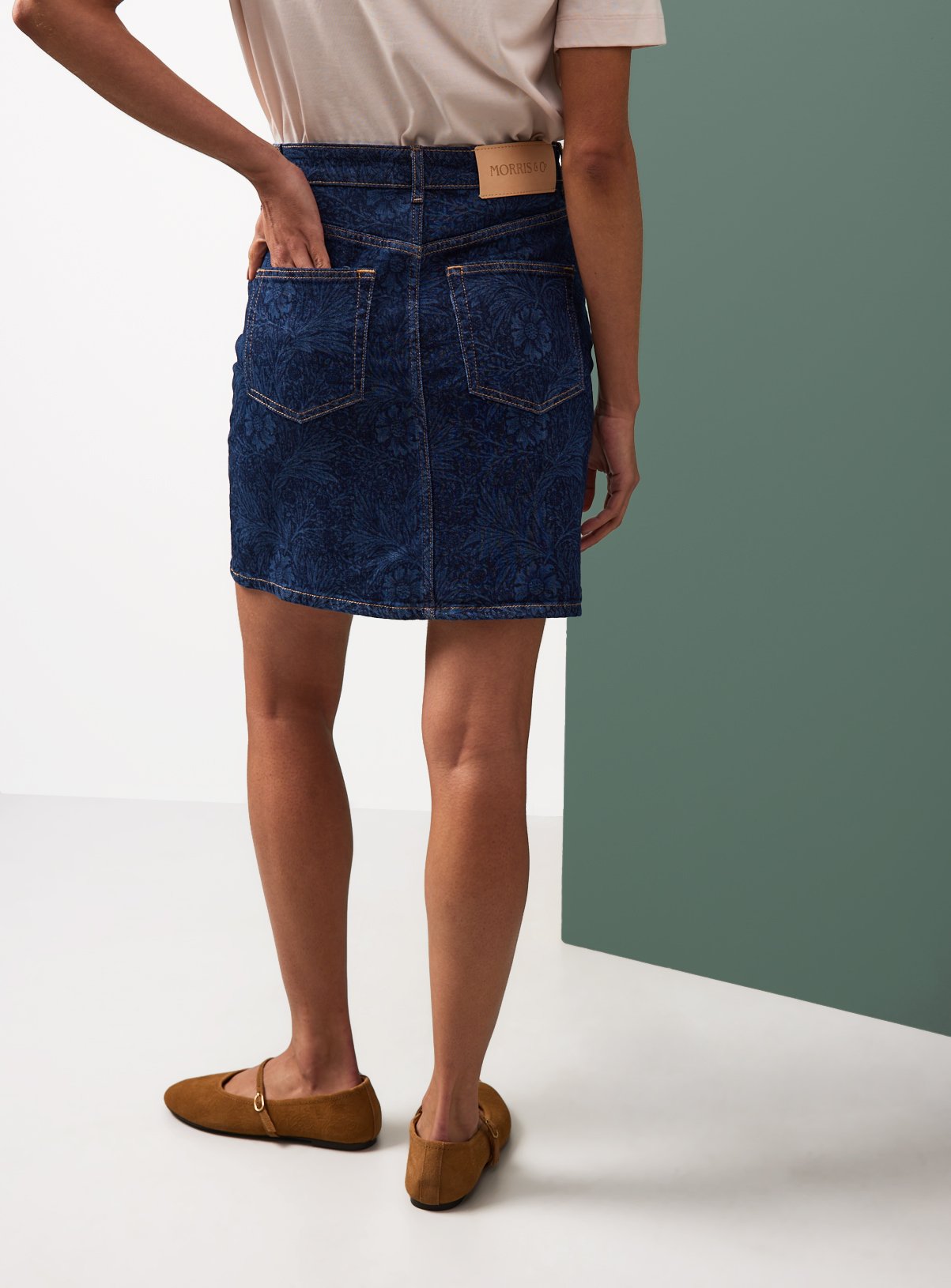 Tu x Morris & Co. Blue Floral Denim Print Mini Skirt 10 - Image 4 thumbnail